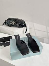 Picture of Prada Shoes _SKUPradasz35-406CLL120119138